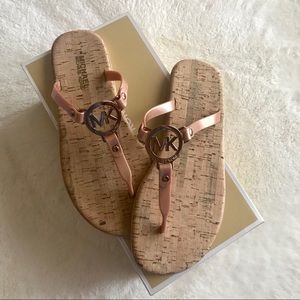 Michael Kors | Rose Gold Jelly Flip Flop 🤍✨
